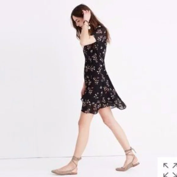 Madewell Posy Floral Dress - Picture 2 of 6